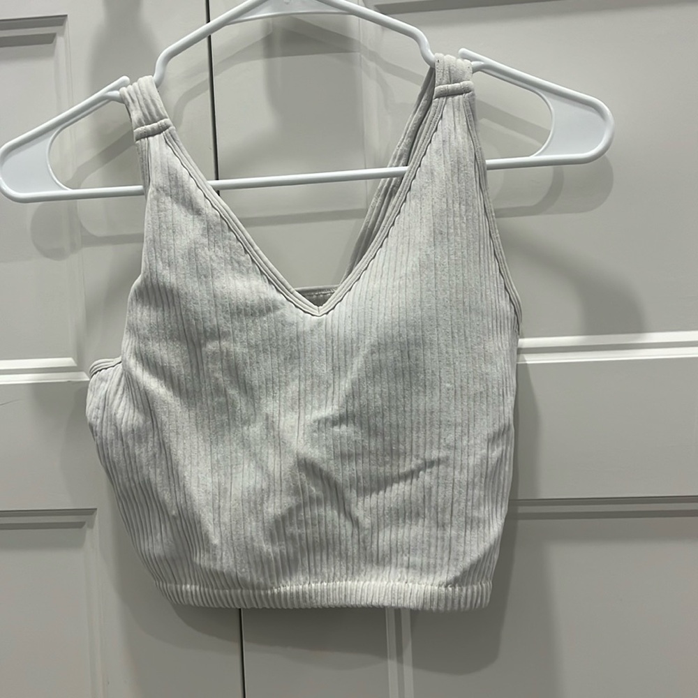 Sporty crop top tank size medium